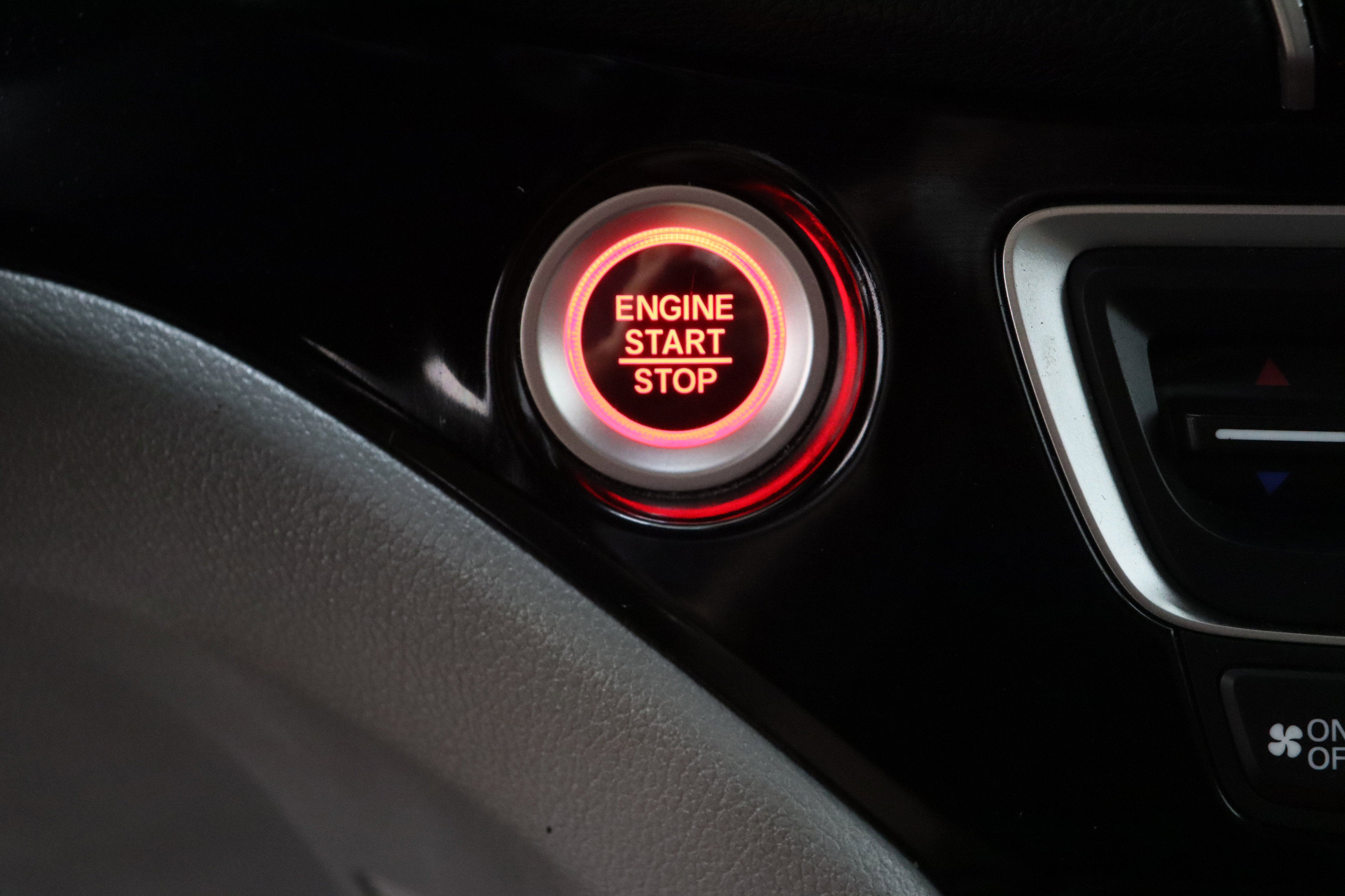 Used 2020 Honda Pilot Elite image 18