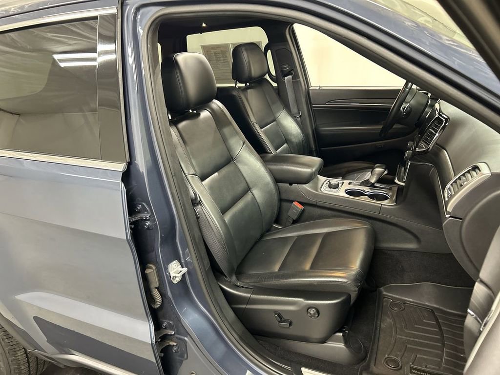 Certified 2021 Jeep Grand Cherokee Limited w/ Trailer Tow Group IV image 24