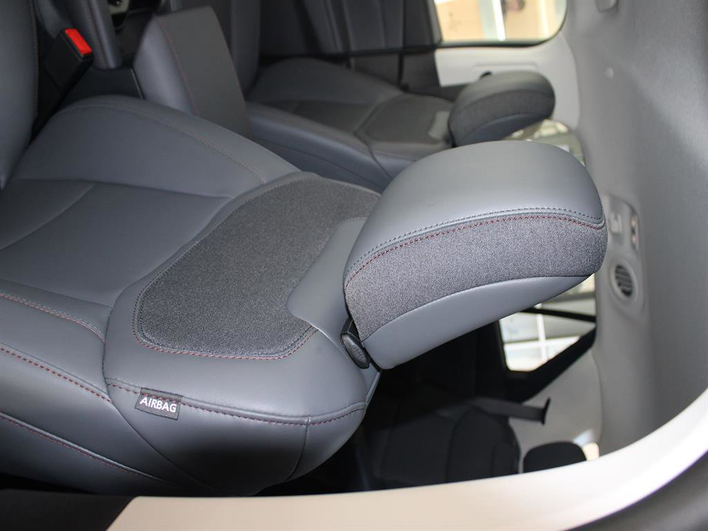 New 2026 Ford Explorer Active w/ Active Comfort Package image 36