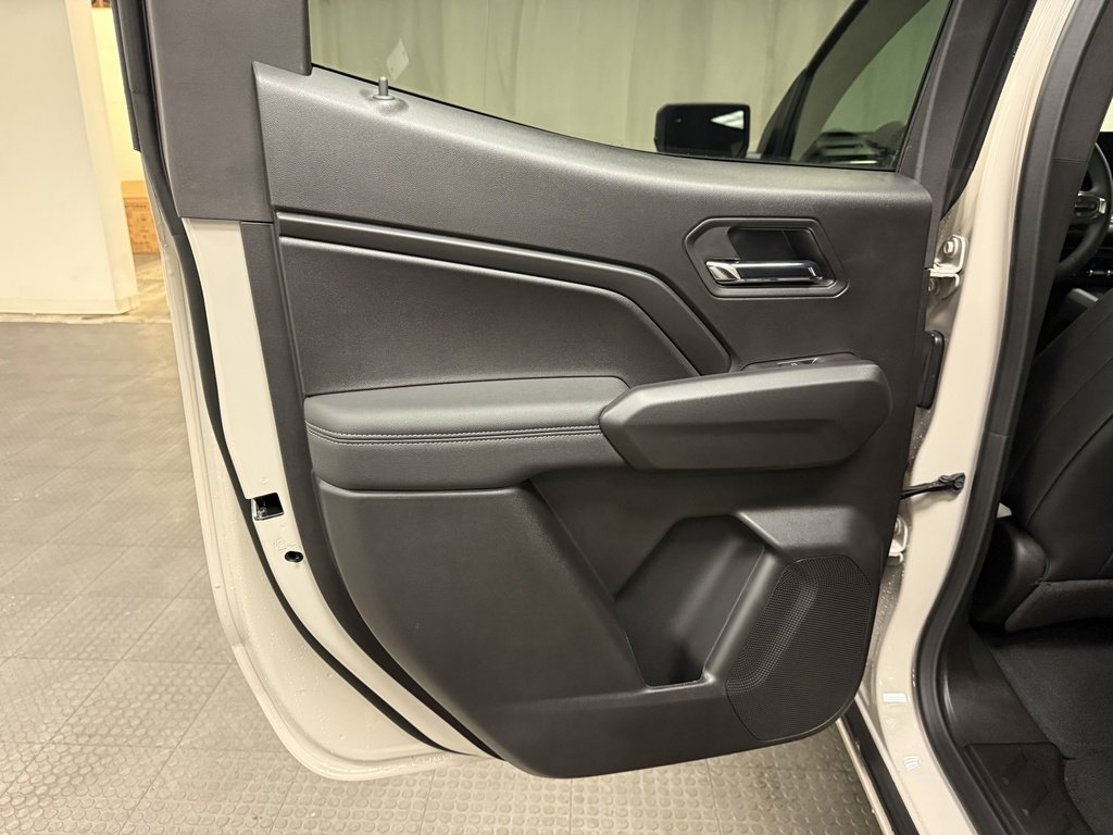 New 2026 GMC Canyon Elevation w/ Convenience Package image 22