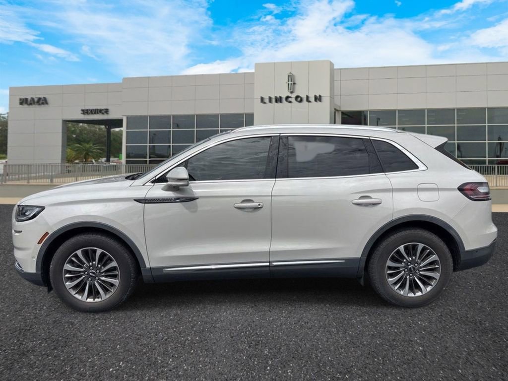 Used 2021 Lincoln Nautilus Reserve image 6