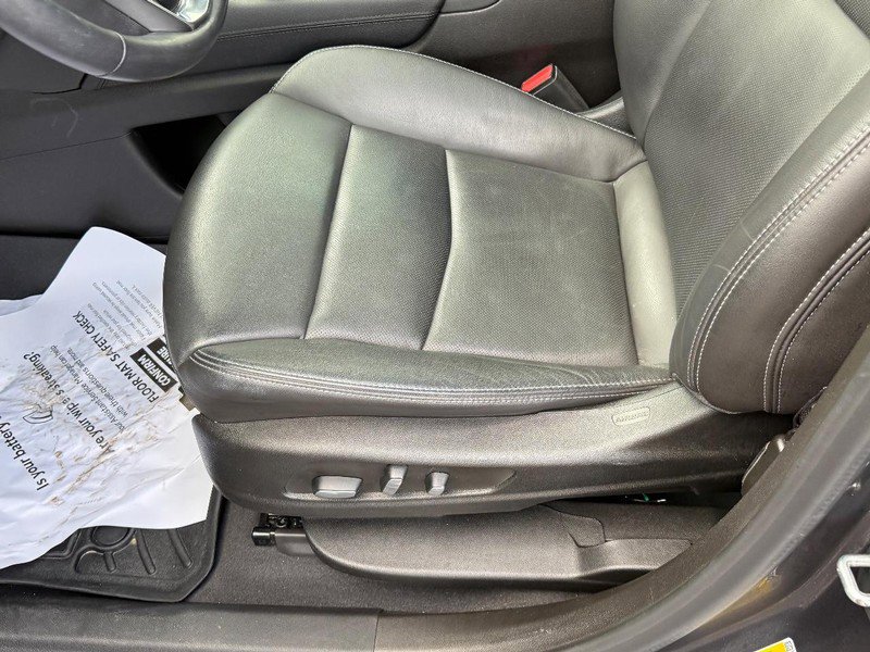 Used 2023 Cadillac XT6 Sport w/ Technology Package image 17