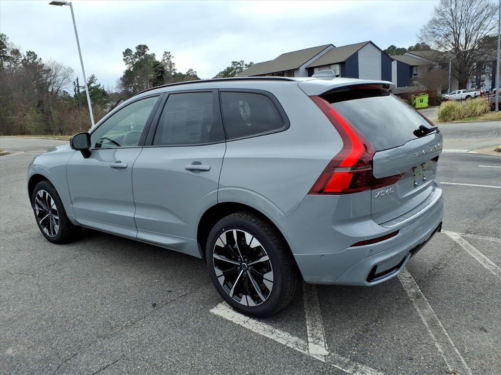 New 2026 Volvo XC60 B5 Plus w/ Protection Package Premier AWD/4WD image 7