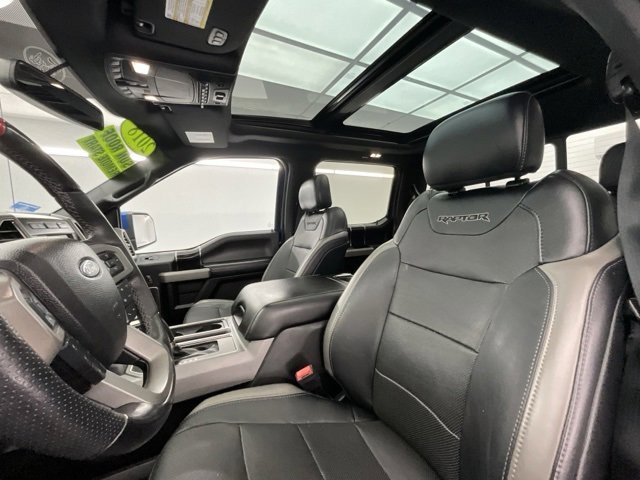Used 2018 Ford F150 Raptor w/ Equipment Group 802A Luxury image 6