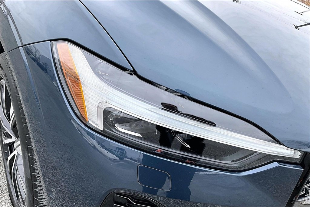Certified 2023 Volvo XC60 B5 Plus w/ Protection Package Premier image 31