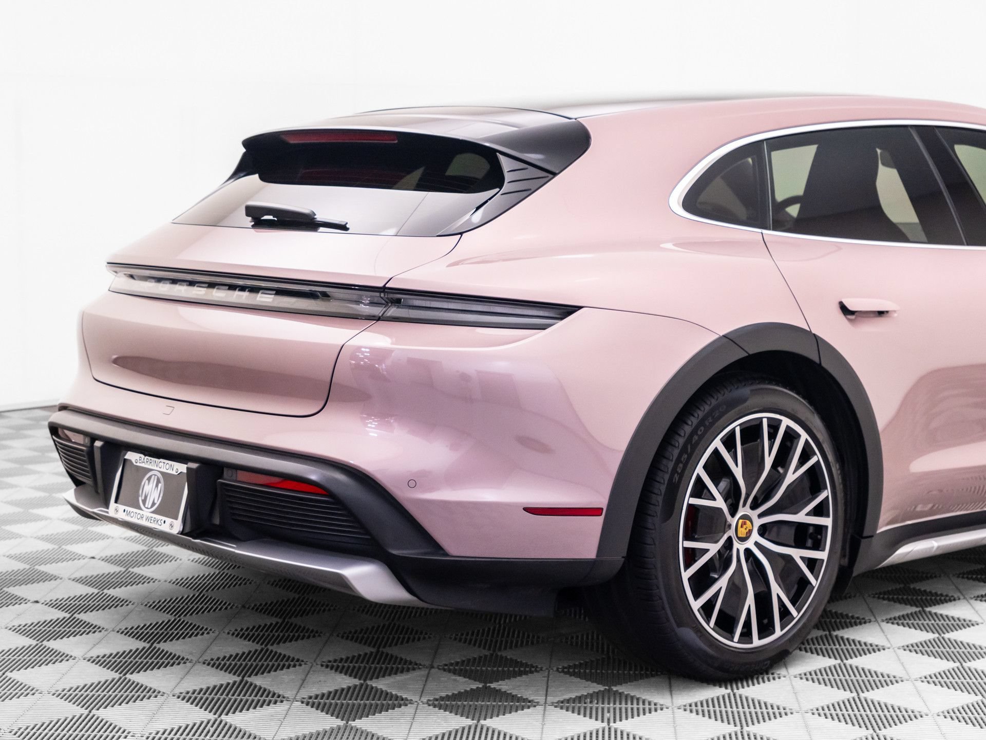Certified 2023 Porsche Taycan 4S AWD/4WD image 37