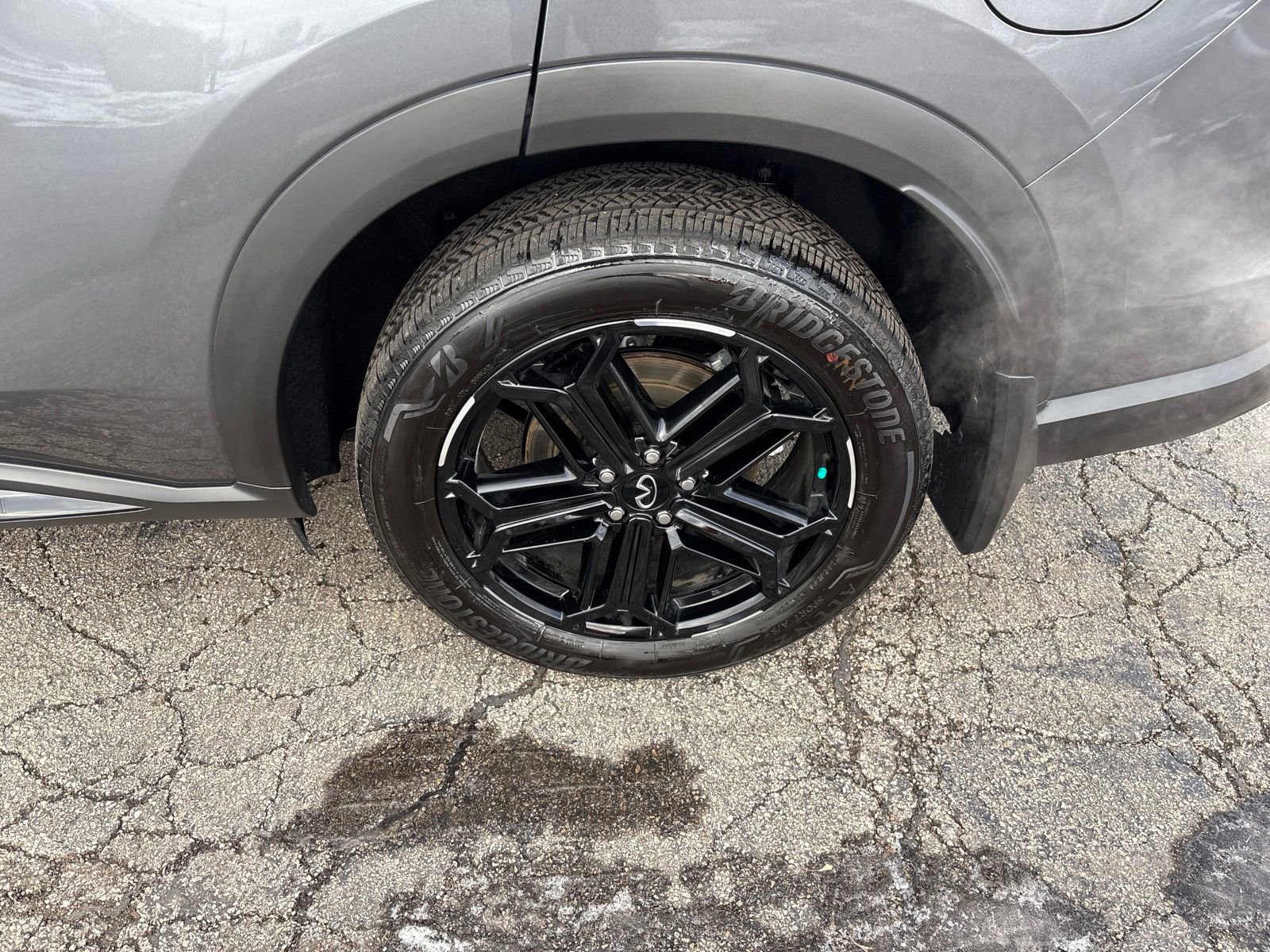 Certified 2026 INFINITI QX60 Sport w/ Dark Cargo Package image 31