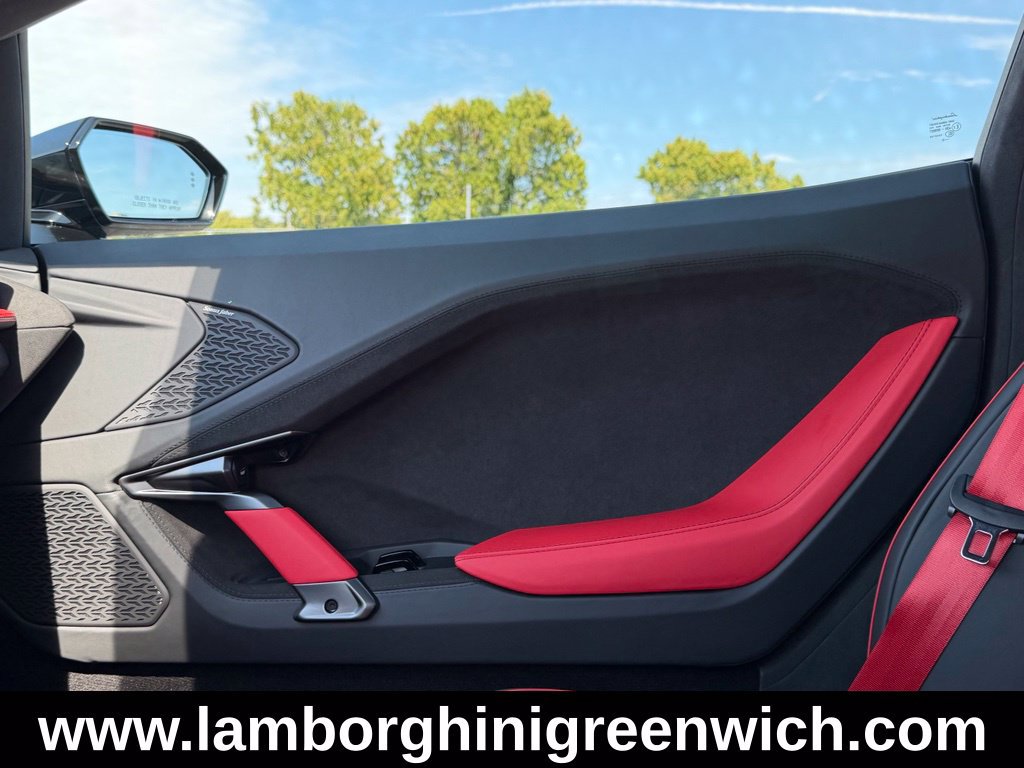 Used 2026 Lamborghini Temerario AWD/4WD image 29