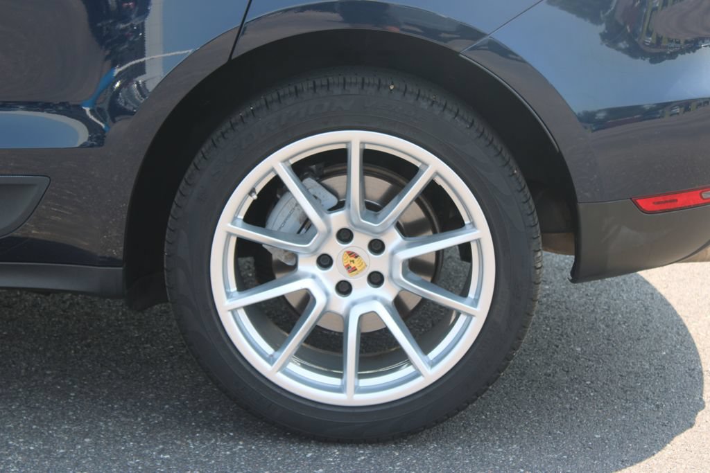 Used 2018 Porsche Macan S AWD/4WD image 18