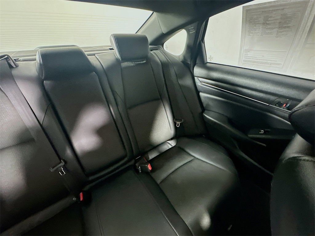 Used 2022 Honda Accord Sport image 14
