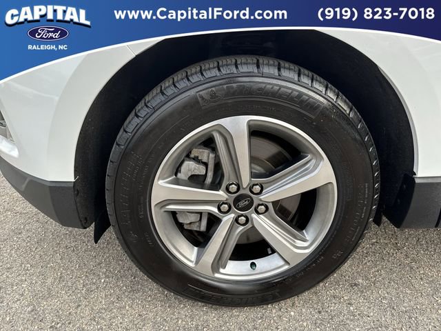 Certified 2023 Ford Edge SEL w/ Convenience Package AWD/4WD image 12
