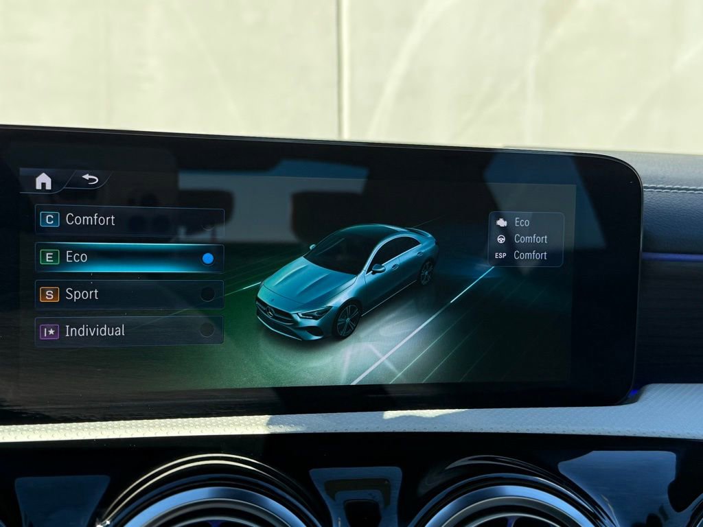 Used 2026 Mercedes-Benz CLA 250 image 10