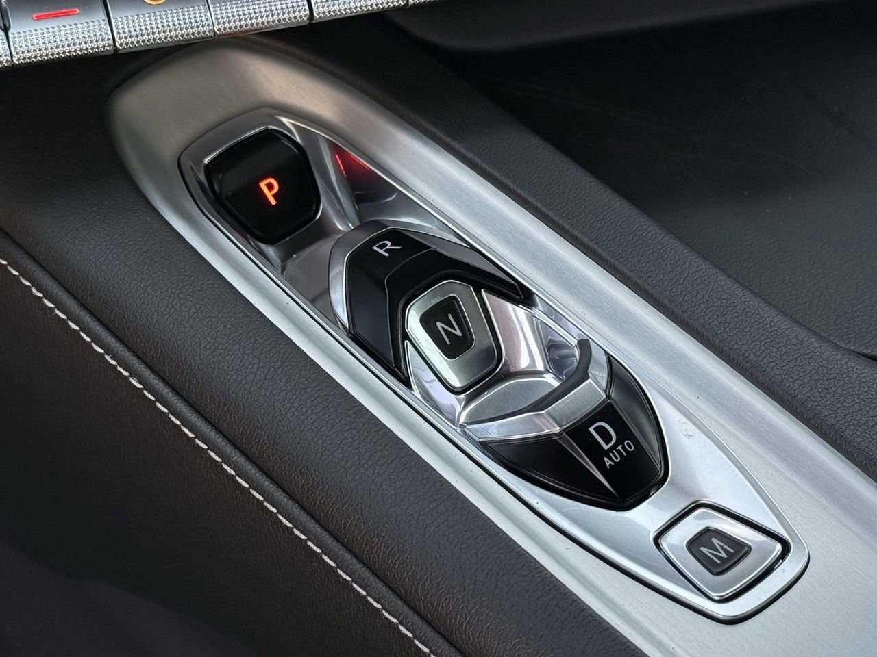 New 2026 Chevrolet Corvette Stingray Coupe w/ Battery Protection Package image 15