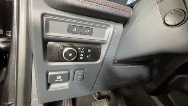 Used 2023 Ford Expedition Limited AWD/4WD image 20