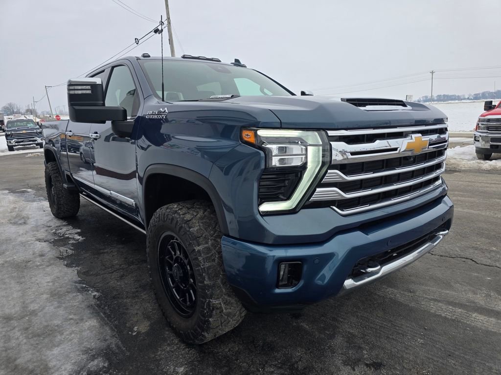 Used 2025 Chevrolet Silverado 2500 High Country w/ High Country Premium Package image 10
