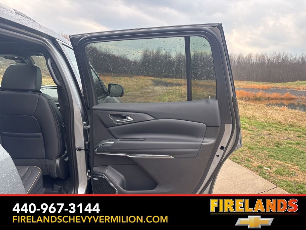 New 2026 Chevrolet Traverse High Country image 44