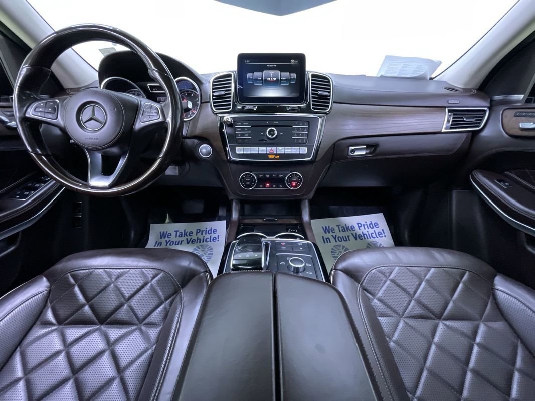 Used 2018 Mercedes-Benz GLS 550 4MATIC image 17