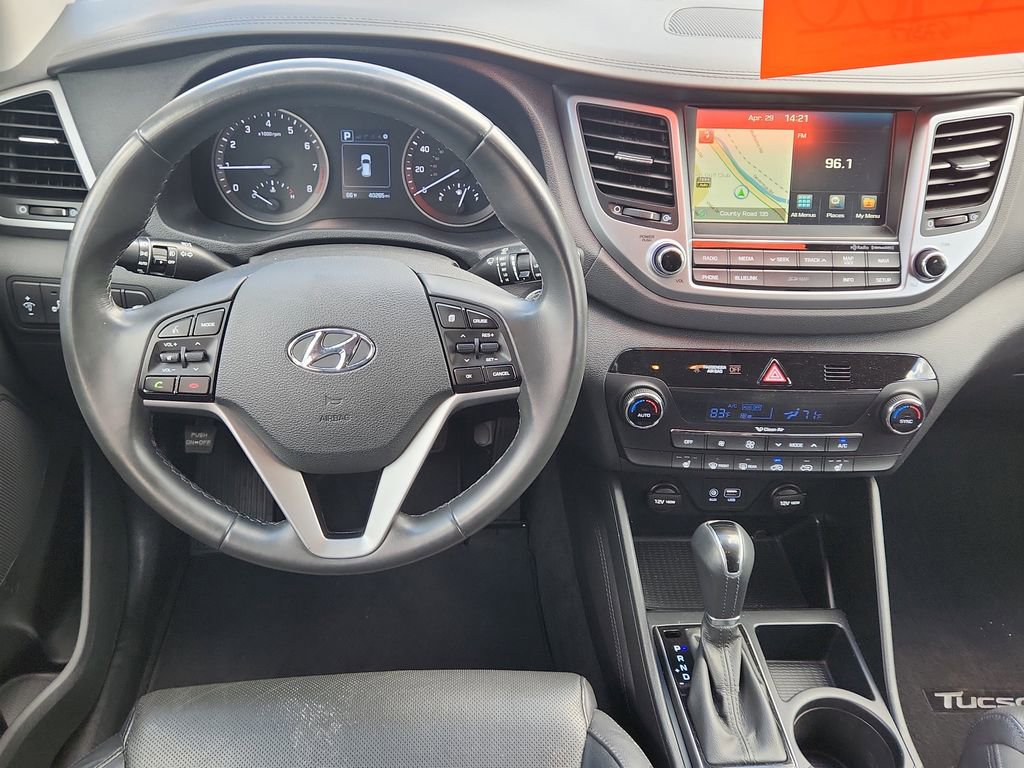 Used 2016 Hyundai Tucson Limited AWD/4WD image 13