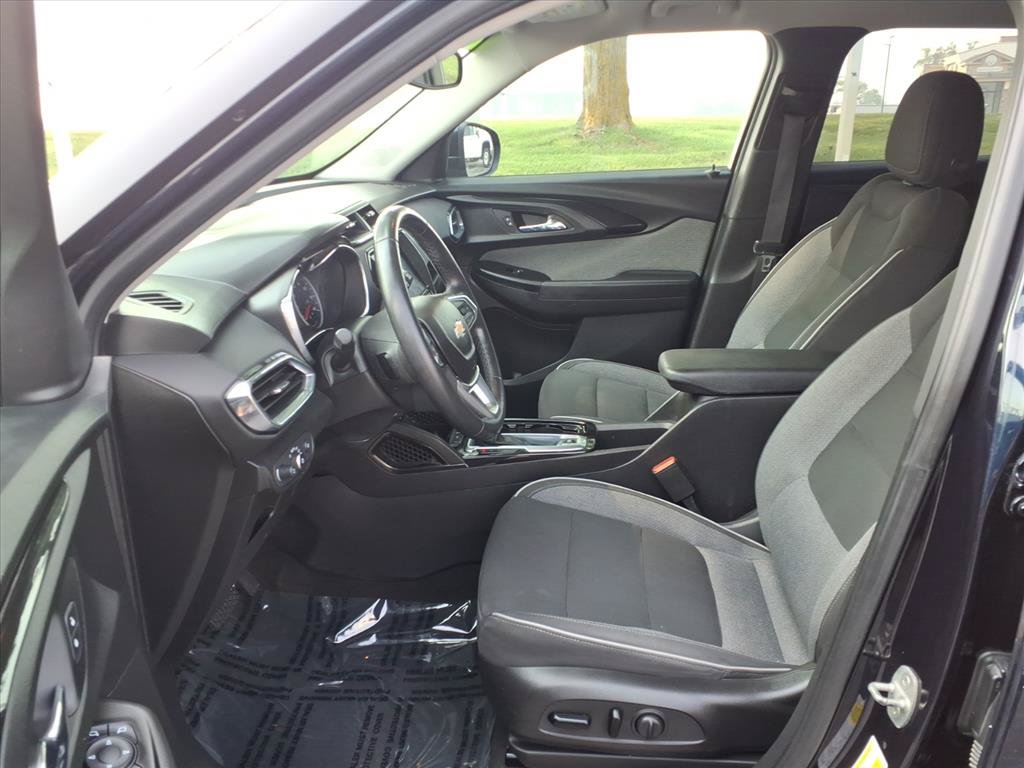 Used 2021 Chevrolet TrailBlazer LT AWD/4WD image 25