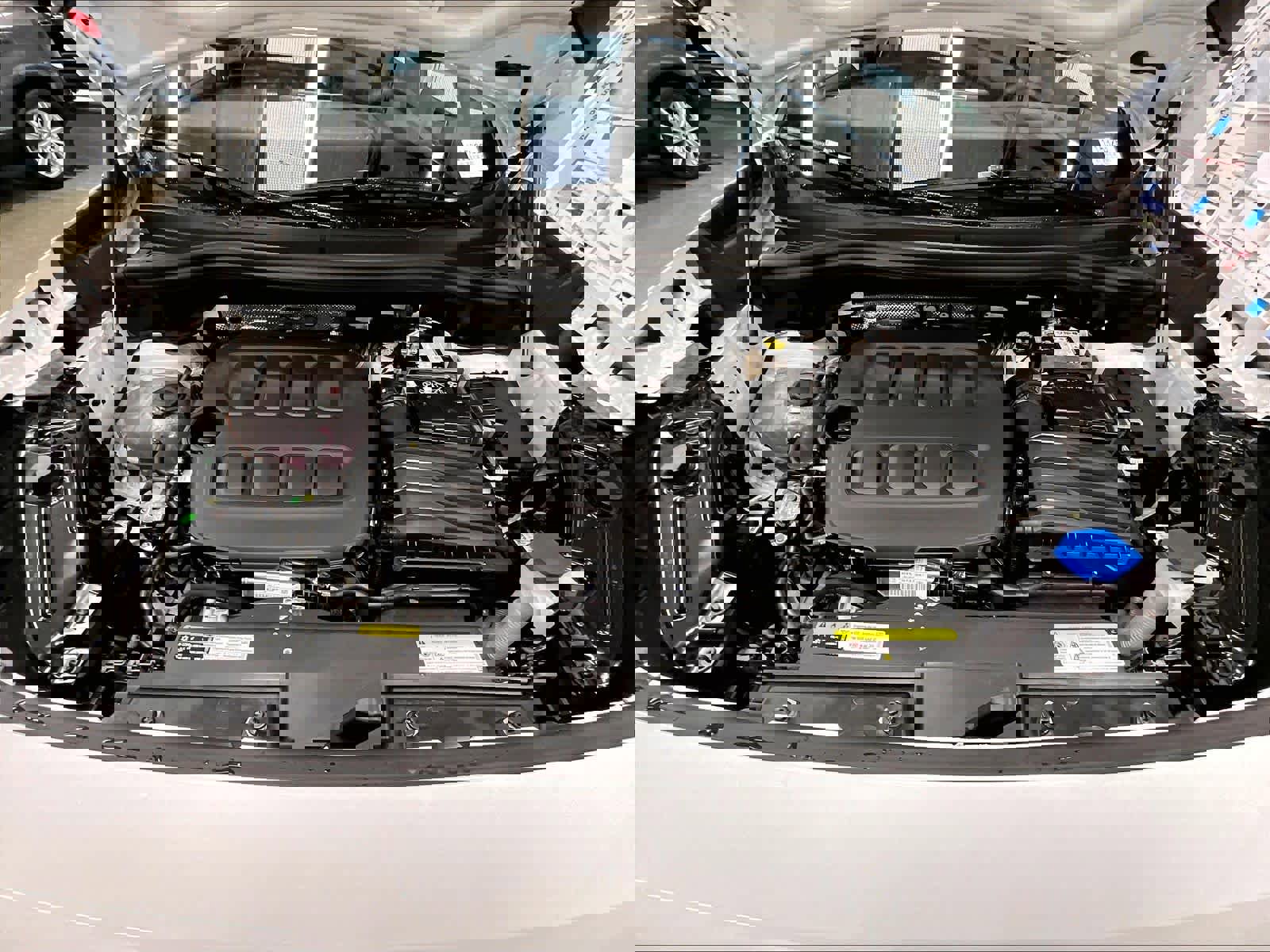 New 2026 Volkswagen Tiguan SE R-Line image 13