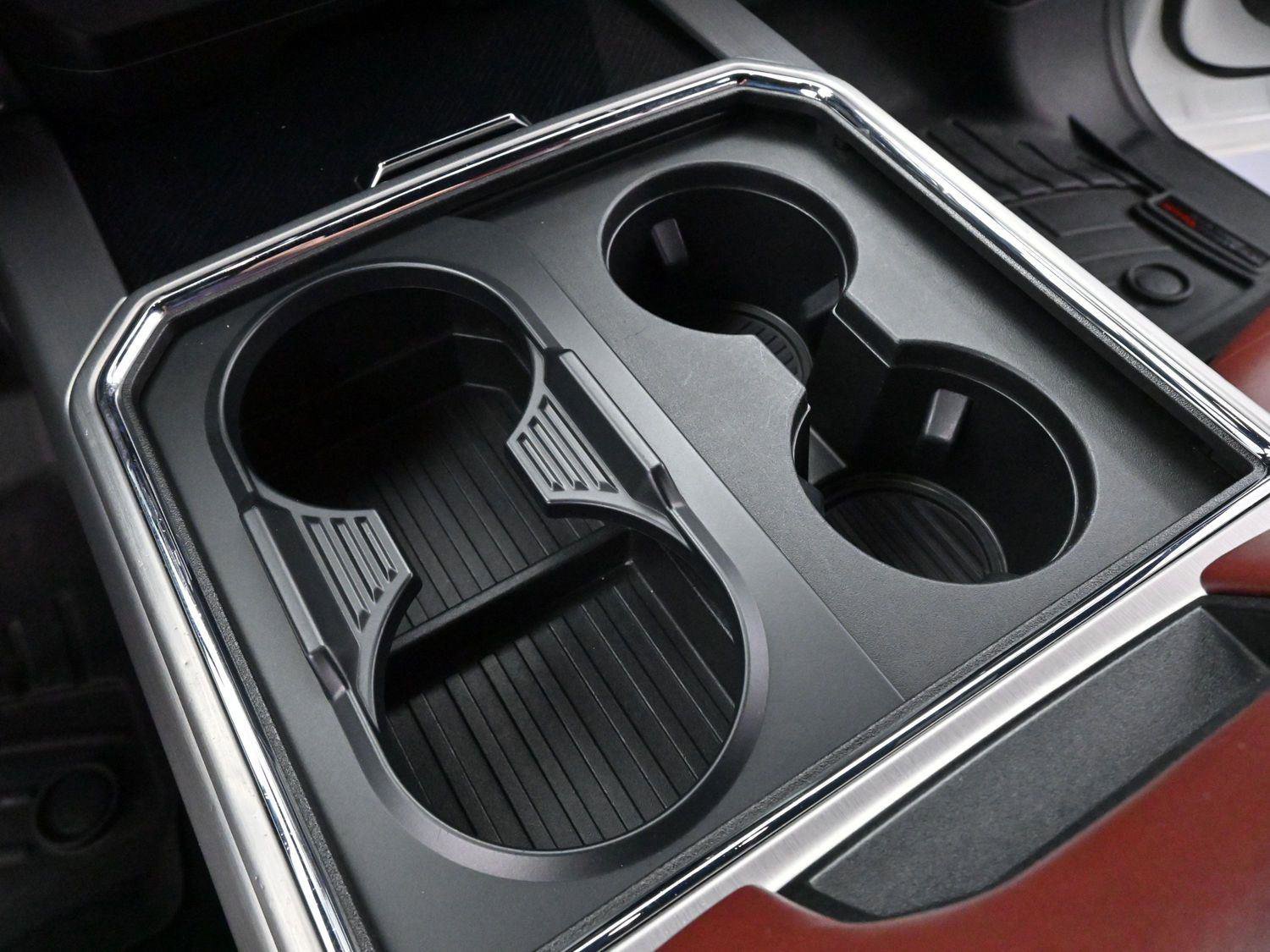 Used 2020 Ford F250 Platinum w/ FX4 Off-Road Package image 29