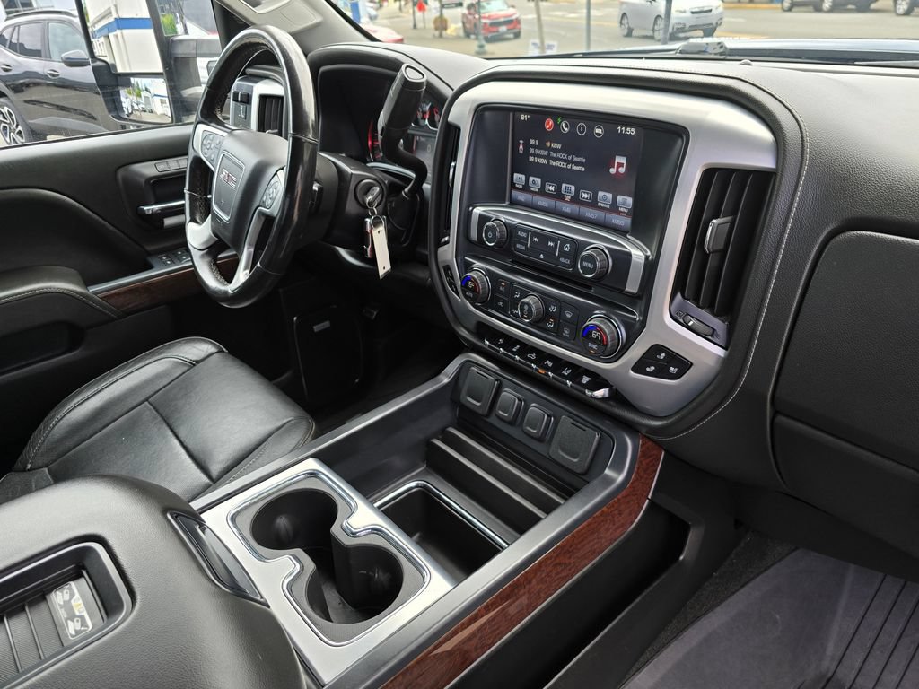 Used 2016 GMC Sierra 2500 SLT w/ Duramax Plus Package AWD/4WD image 15