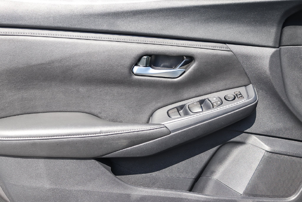 Used 2025 Nissan Sentra SV w/ All-Weather Package FWD image 20