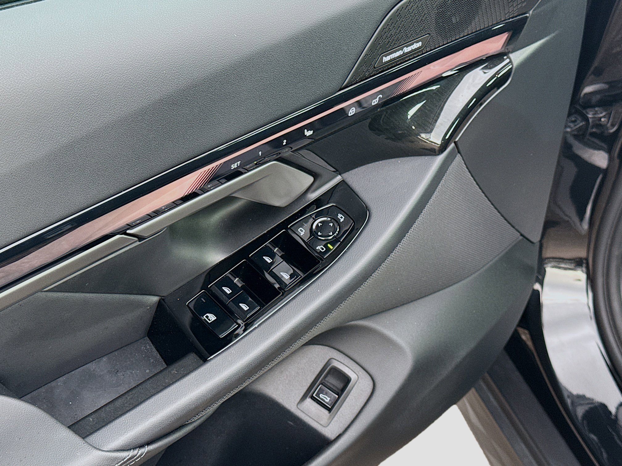 Used 2026 BMW 540i xDrive image 22