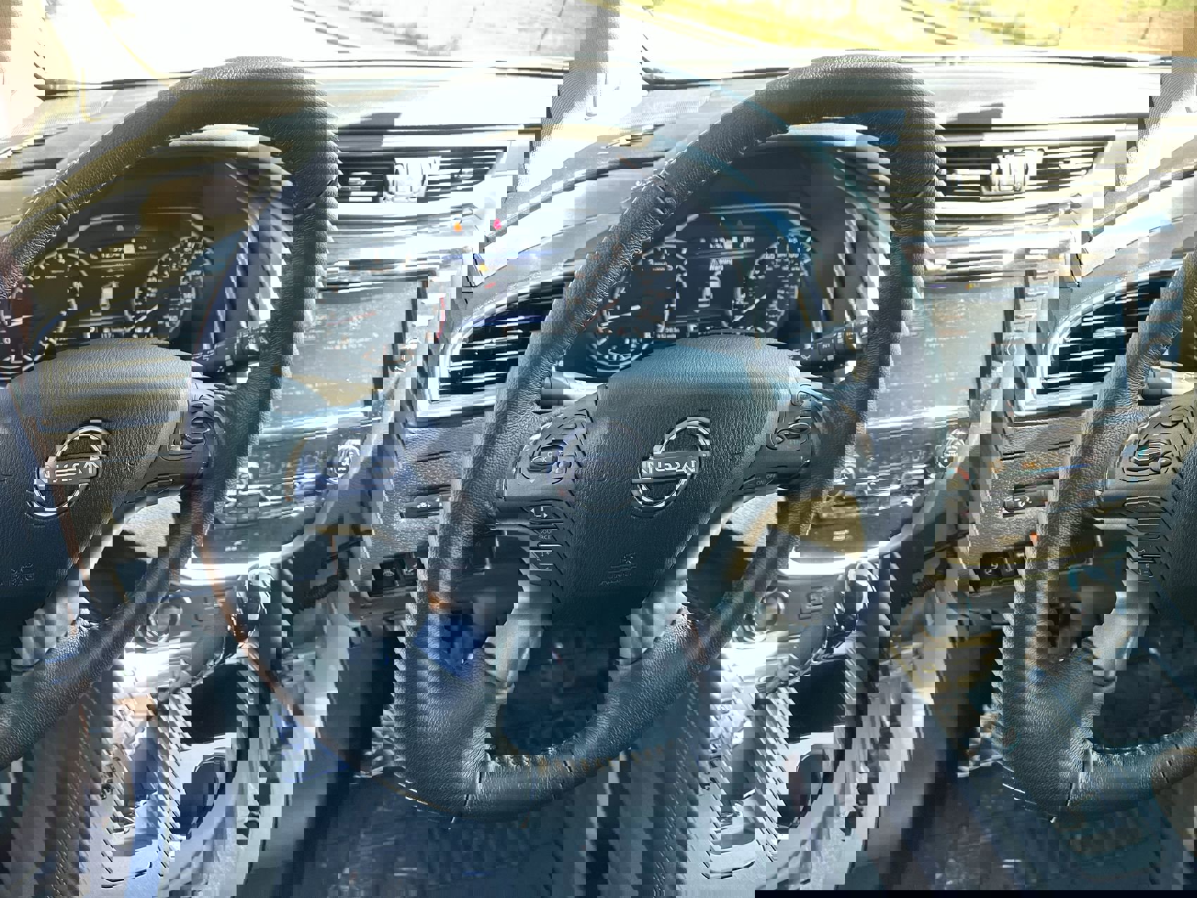 Used 2024 Nissan Murano SL image 14