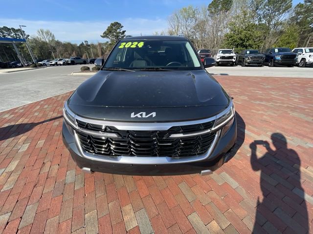Used 2024 Kia Seltos EX image 2