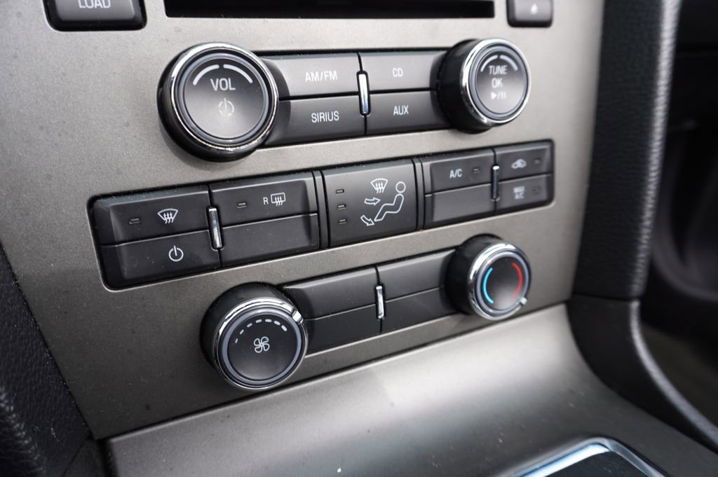 Used 2013 Ford Mustang GT image 18