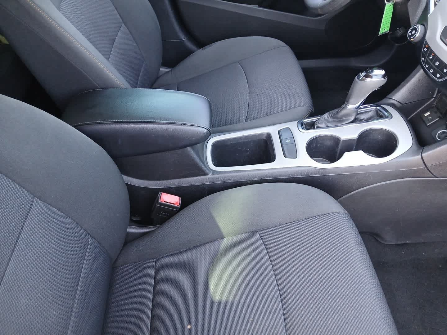 Used 2017 Chevrolet Cruze LS FWD image 41