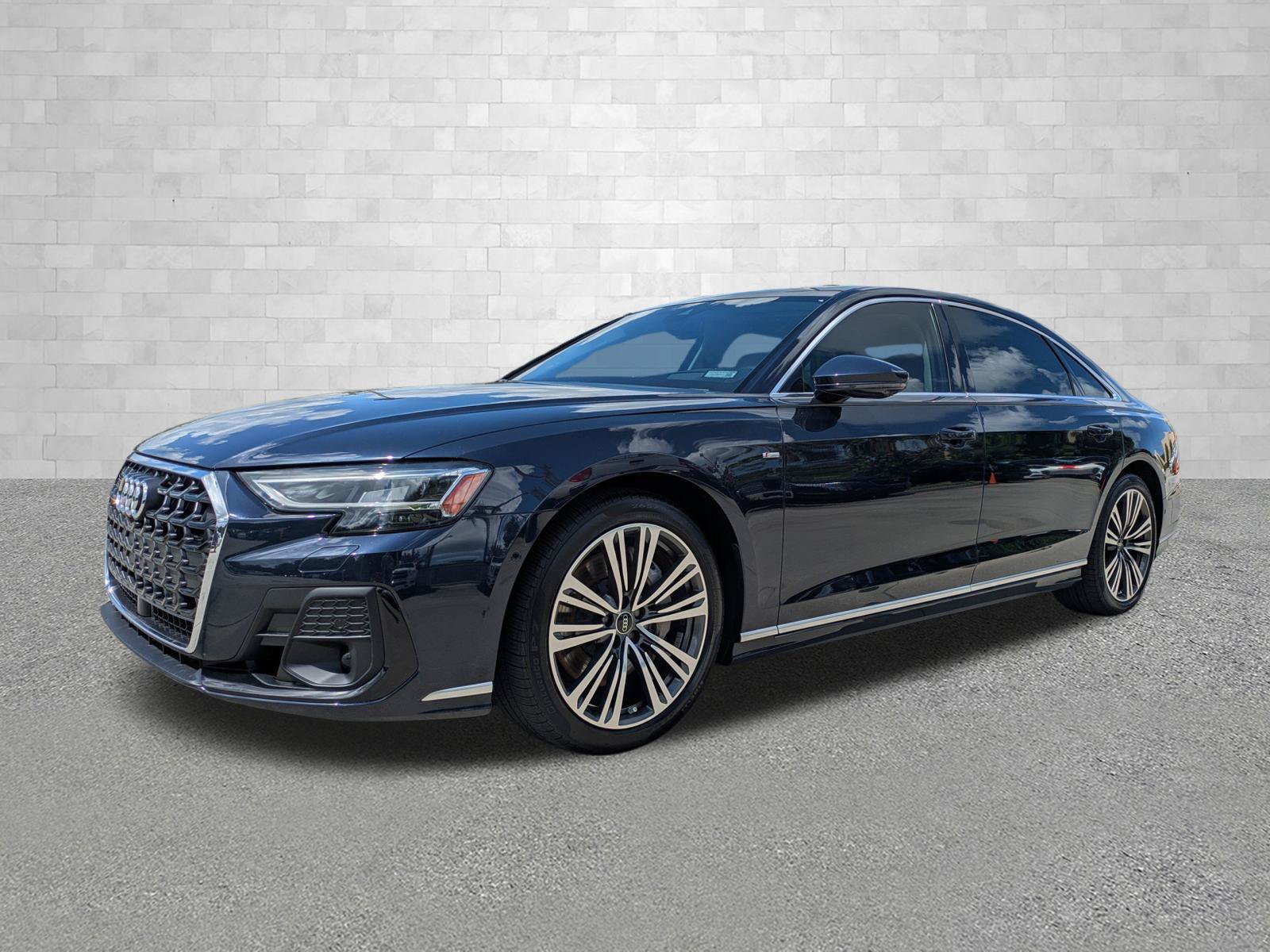 Used 2022 Audi A8 L 3.0T AWD/4WD image 5