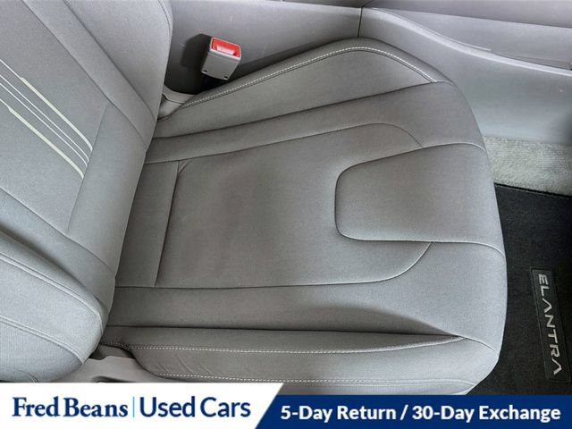 Used 2024 Hyundai Elantra SEL FWD image 39