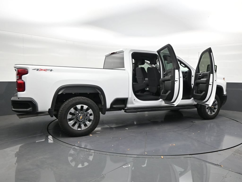 Used 2025 Chevrolet Silverado 2500 Custom w/ Custom Value Package AWD/4WD image 27
