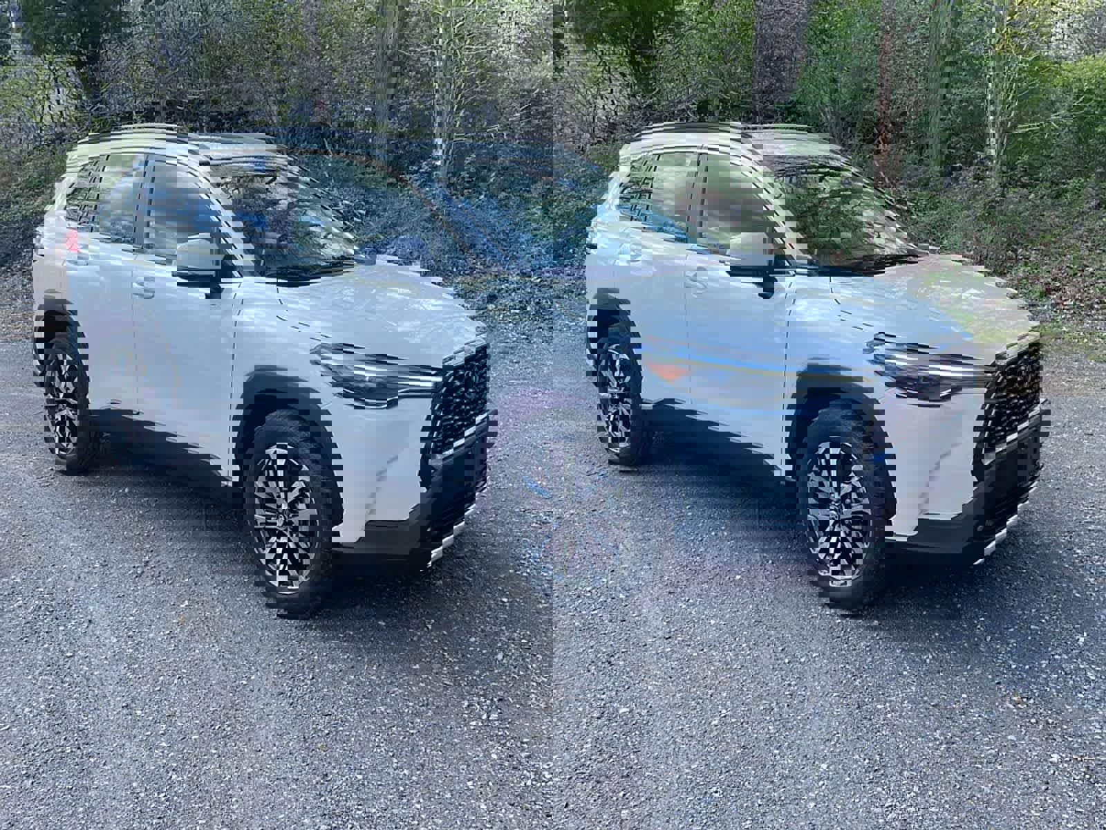 Used 2023 Toyota Corolla Cross XLE w/ Convenience Package image 11