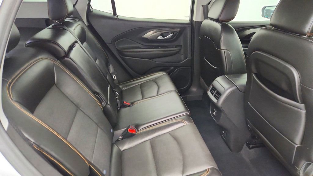 Used 2021 GMC Terrain SLT w/ Infotainment Package II image 23