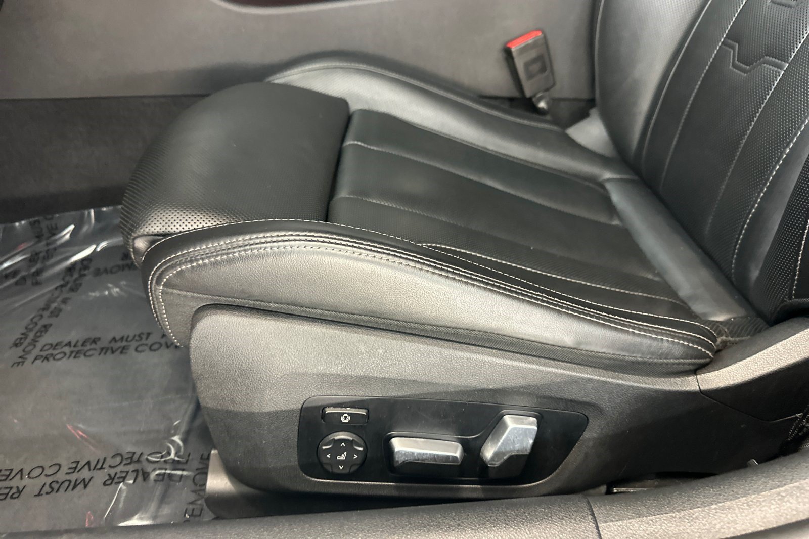 Certified 2023 BMW M850i xDrive AWD/4WD image 14