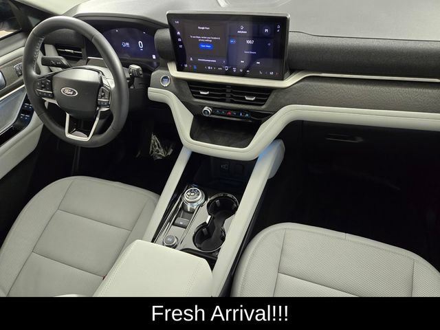 Used 2026 Ford Explorer Platinum w/ LUX Leather Package AWD/4WD image 31