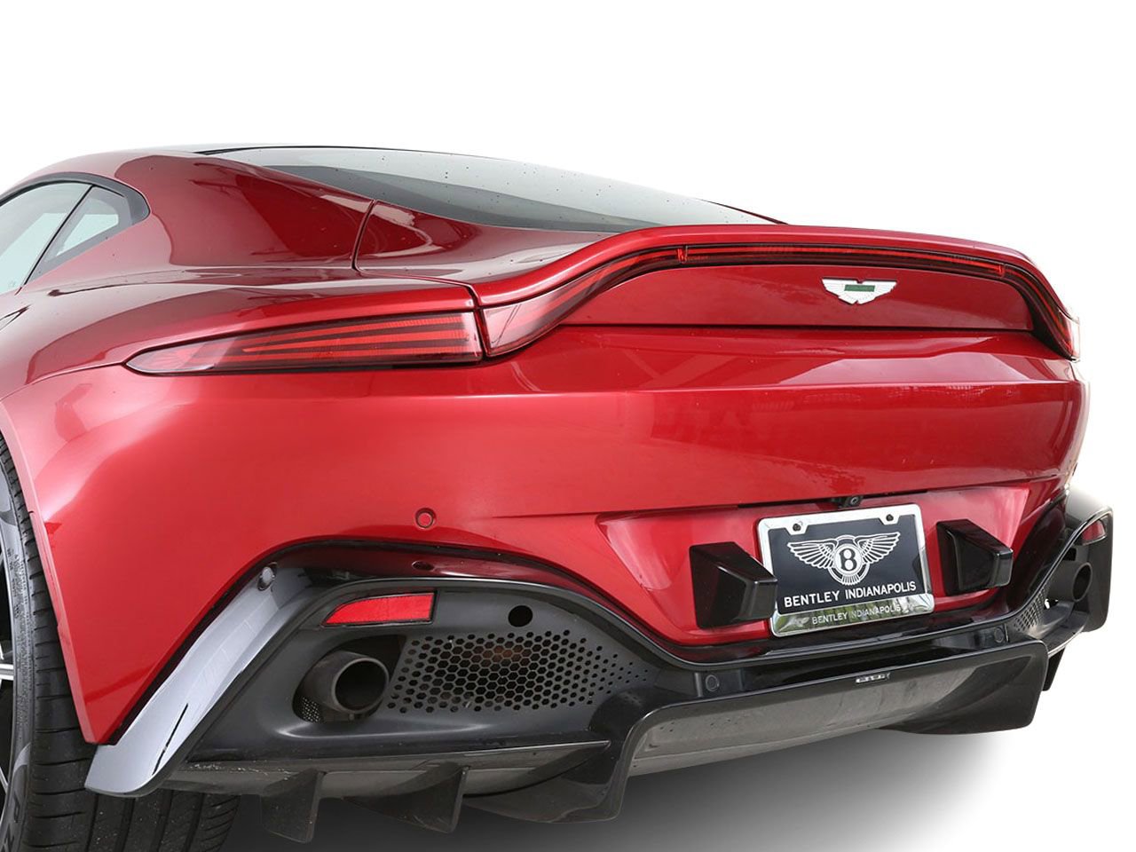 Used 2019 Aston Martin V8 Vantage Coupe RWD image 13