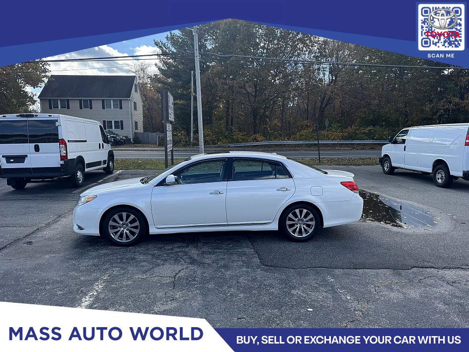 Used 2011 Toyota Avalon Limited