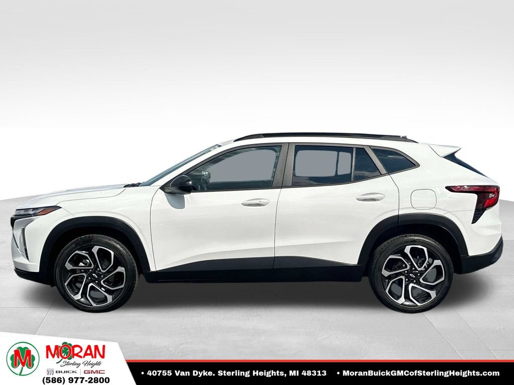 Certified 2024 Chevrolet Trax RS w/ Driver Confidence Package FWD image 2