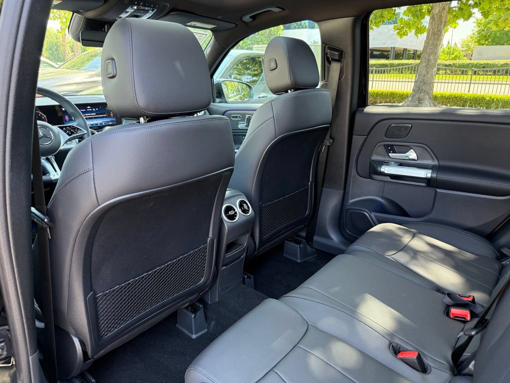New 2026 Mercedes-Benz GLB 250 image 24