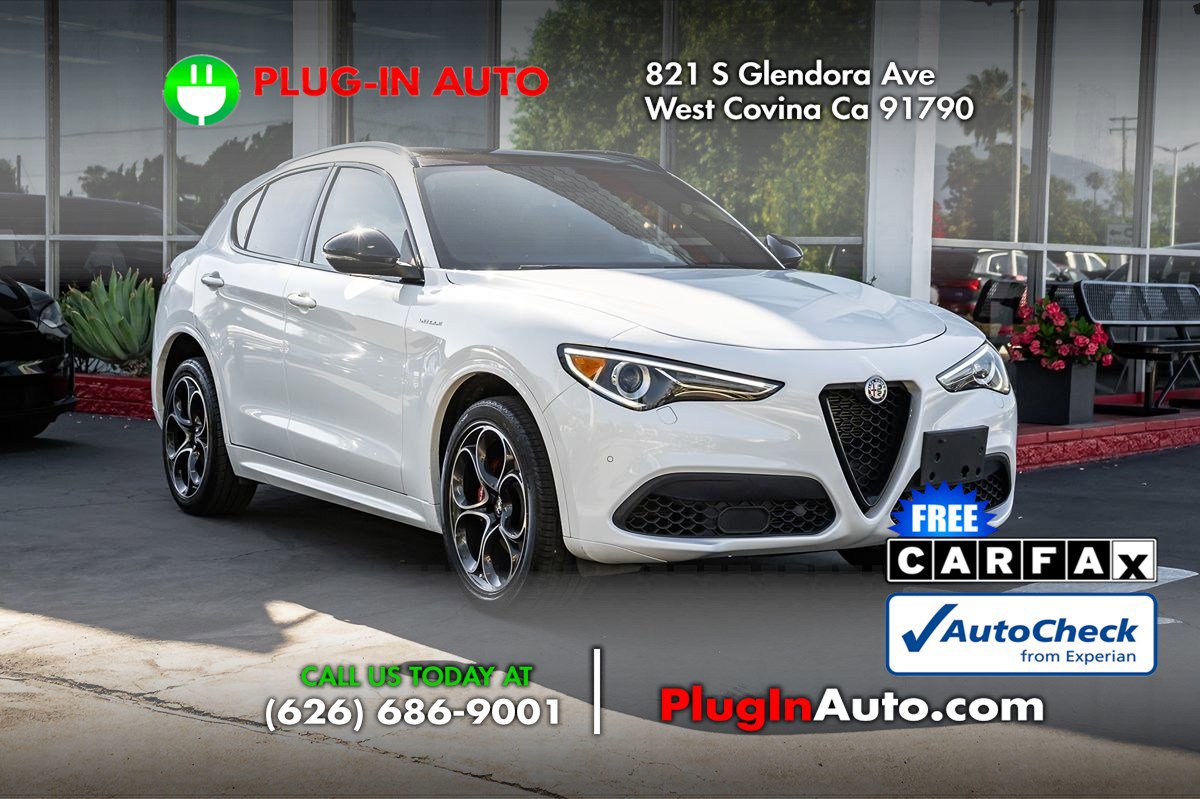 Used 2022 Alfa Romeo Stelvio Veloce image 4
