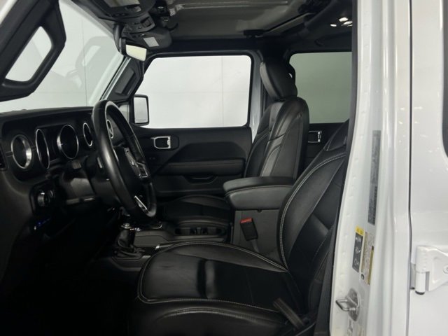 Used 2022 Jeep Wrangler Unlimited Sahara image 21