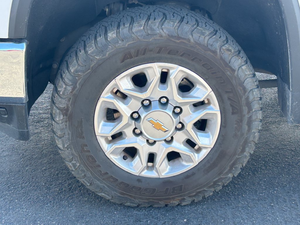 Used 2022 Chevrolet Silverado 3500 LT w/ All Star Edition AWD/4WD image 12