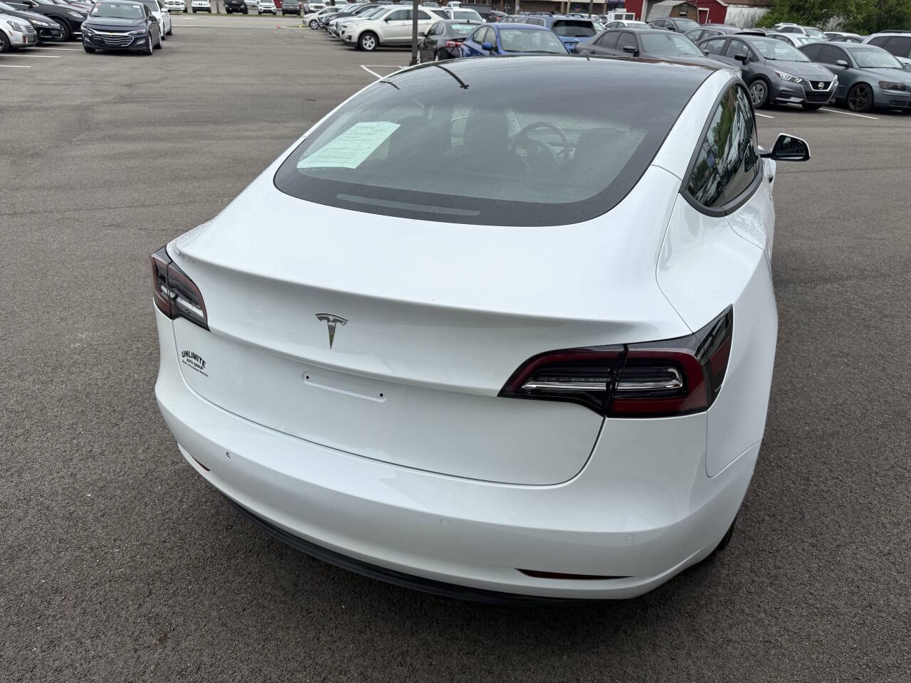 Used 2021 Tesla Model 3 Standard Range Plus RWD image 8