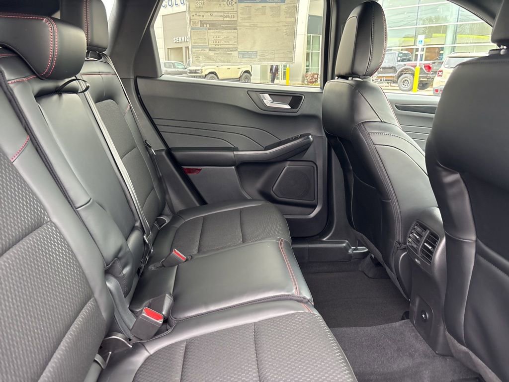 New 2026 Ford Escape ST-Line w/ Tech Pack #1 image 12