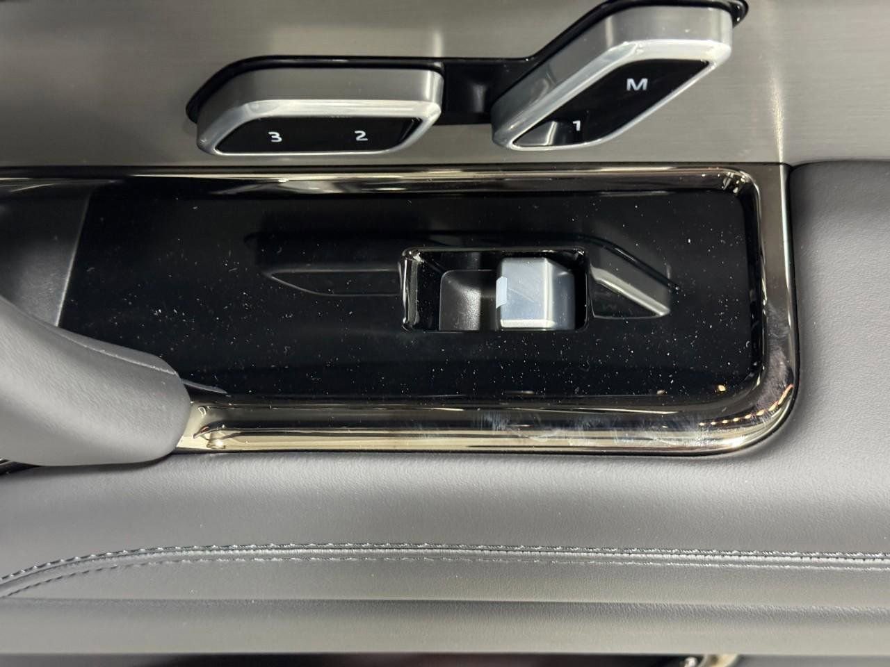 New 2026 Land Rover Range Rover Sport SE image 21