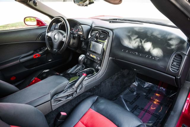 Used 2008 Chevrolet Corvette Coupe w/ Preferred Equipment Group image 19